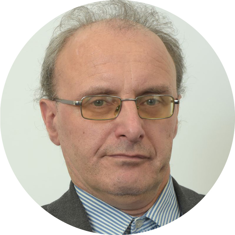 Dr. Dariusz Jakóbczak