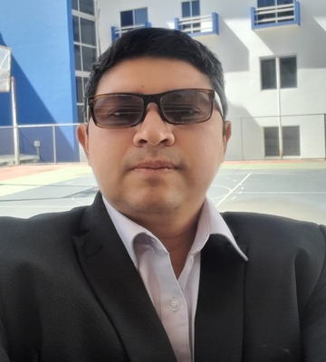 Dr. Jorge Oliva