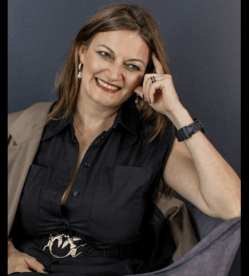 Kristine Naltc
